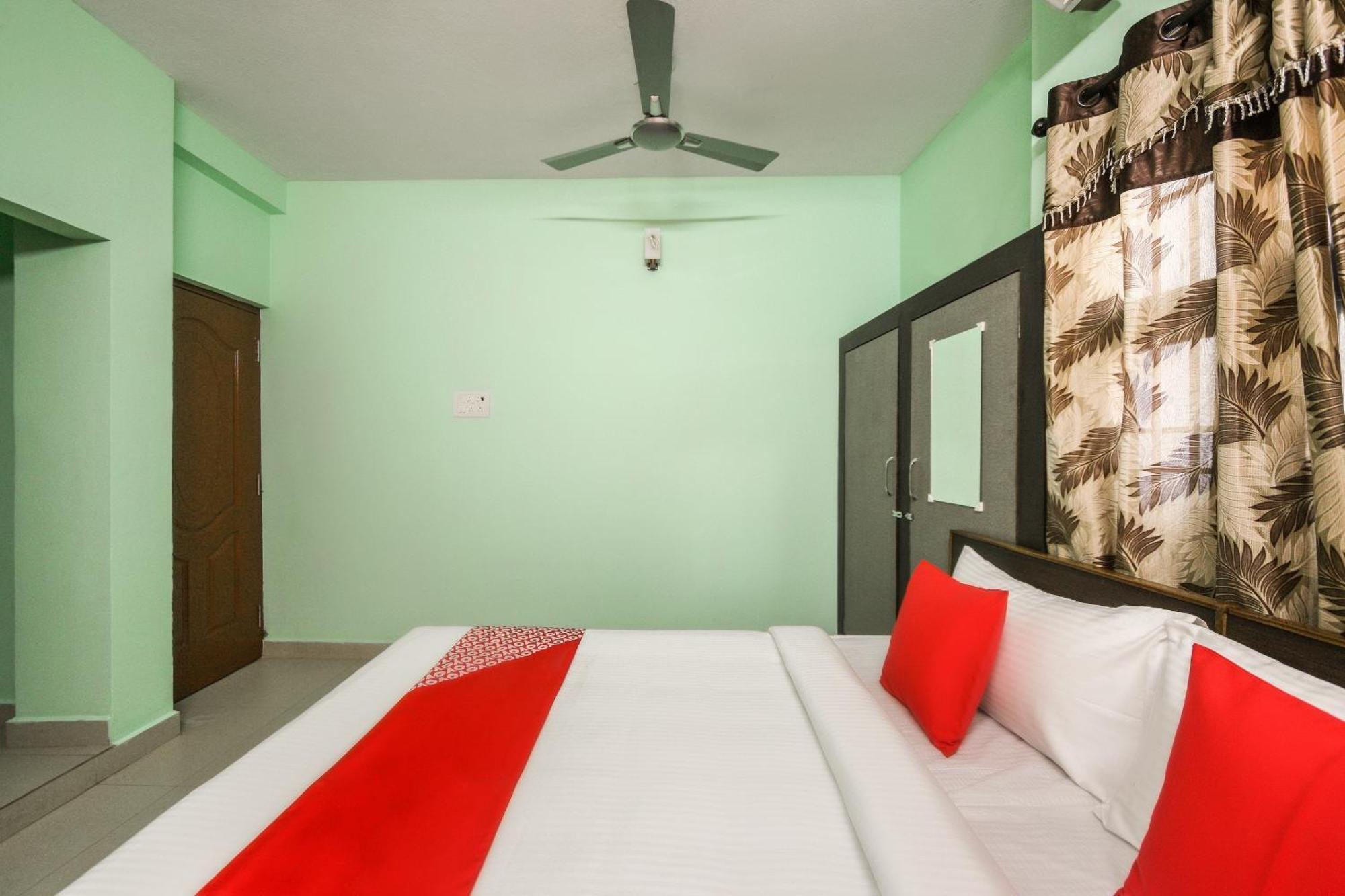 OYO 46874 Modern Guest House Chennai Exterior foto