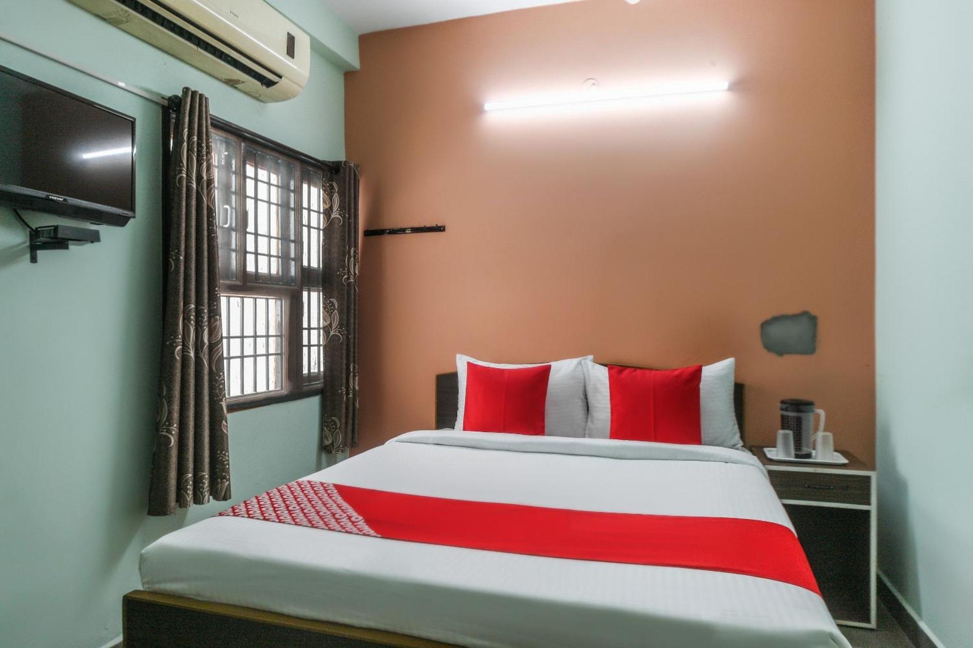 OYO 46874 Modern Guest House Chennai Exterior foto